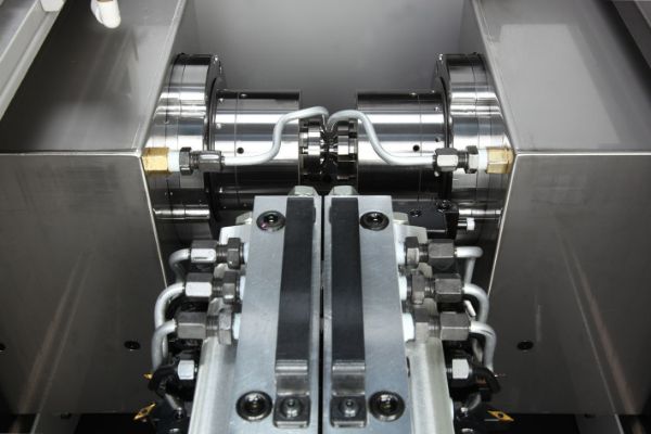 Arbeitsraum der TSUGAMI C180